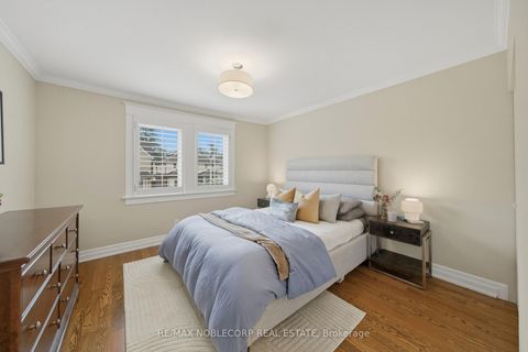 Photo 15 at 144B Roslin Avenue, Lawrence Park North, Toronto
