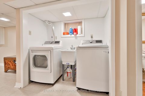 Photo 23 at 144B Roslin Avenue, Lawrence Park North, Toronto