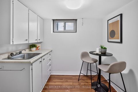 Photo 31 at 30 Willowmount Drive, Birchmount, Toronto