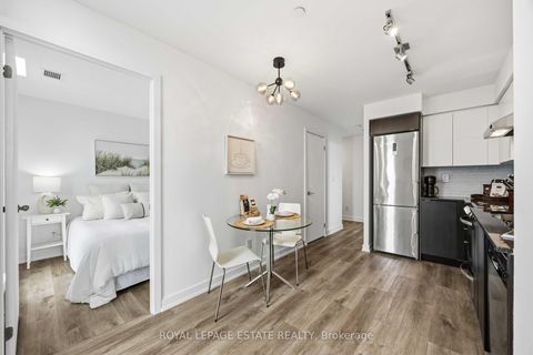 Photo 11 at 1505 - 160 Flemington Road, Glen Park, Toronto