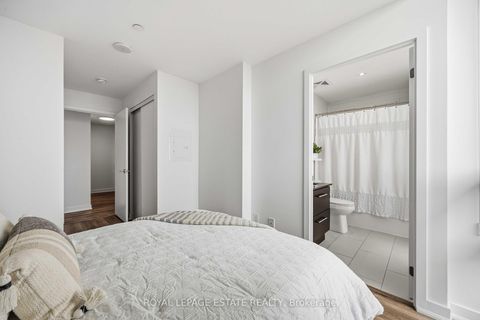 Photo 17 at 1505 - 160 Flemington Road, Glen Park, Toronto