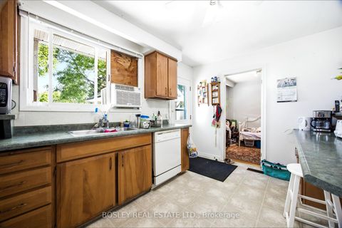 Photo 8 at 16 Steel Street, Grove East, Barrie