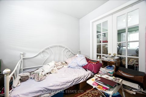 Photo 11 at 16 Steel Street, Grove East, Barrie