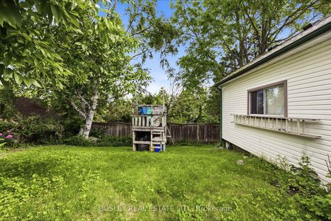 Photo 38 at 16 Steel Street, Grove East, Barrie