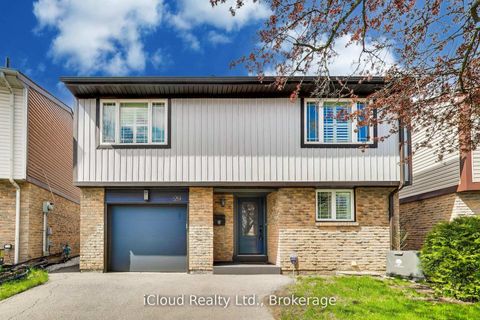 Photo 0 at 29 Pumfrey Crescent, Jamestown, Toronto