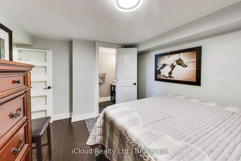 Photo 15 at 29 Pumfrey Crescent, Jamestown, Toronto