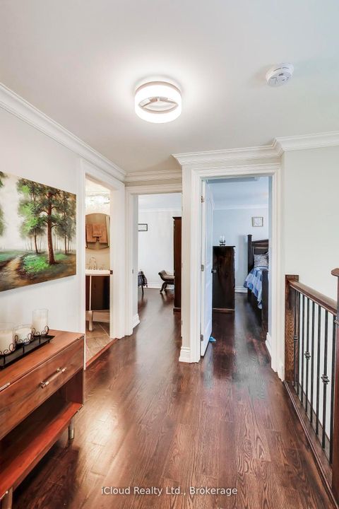 Photo 18 at 29 Pumfrey Crescent, Jamestown, Toronto