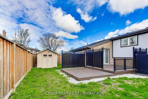 Photo 35 at 29 Pumfrey Crescent, Jamestown, Toronto