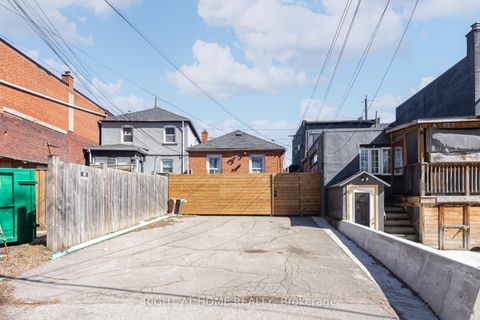 Photo 2 at 519 Rogers Road, Eglinton West, Toronto