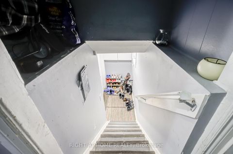 Photo 14 at 519 Rogers Road, Eglinton West, Toronto