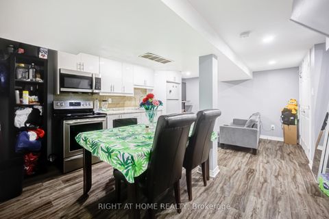 Photo 19 at 519 Rogers Road, Eglinton West, Toronto