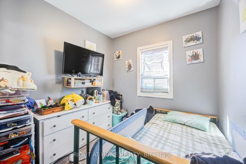 Photo 30 at 519 Rogers Road, Eglinton West, Toronto