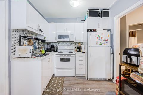 Photo 34 at 519 Rogers Road, Eglinton West, Toronto