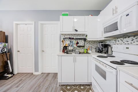 Photo 35 at 519 Rogers Road, Eglinton West, Toronto