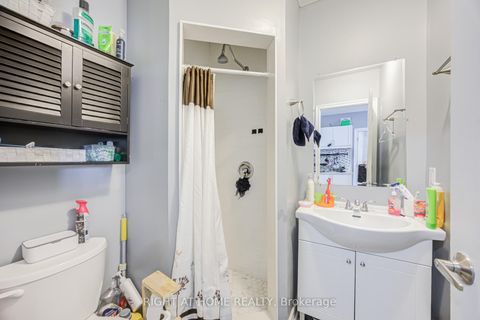 Photo 36 at 519 Rogers Road, Eglinton West, Toronto