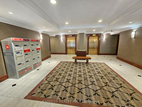 Photo 3 at 900 - 8 Pemberton Avenue, Newtonbrook East, Toronto