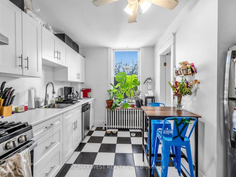 Photo 4 at 50 Albany Avenue, Annex, Toronto