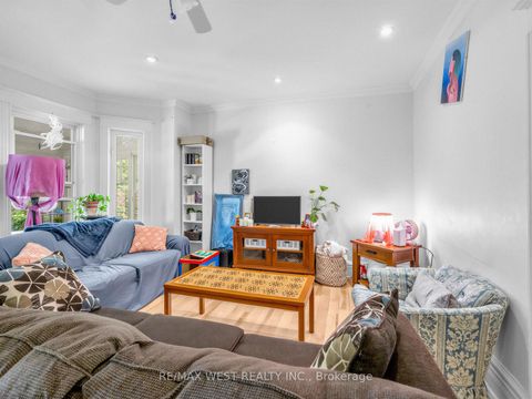 Photo 15 at 50 Albany Avenue, Annex, Toronto