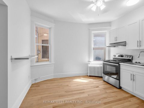 Photo 18 at 50 Albany Avenue, Annex, Toronto