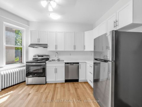 Photo 19 at 50 Albany Avenue, Annex, Toronto