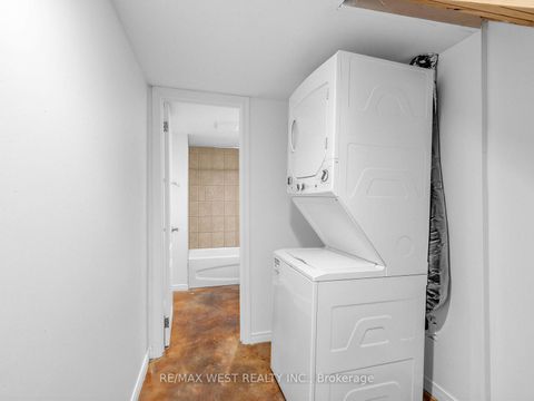 Photo 33 at 50 Albany Avenue, Annex, Toronto