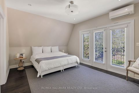 Photo 18 at 194 Erskine Avenue, Mount Pleasant East, Toronto