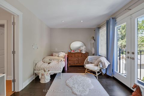 Photo 29 at 194 Erskine Avenue, Mount Pleasant East, Toronto