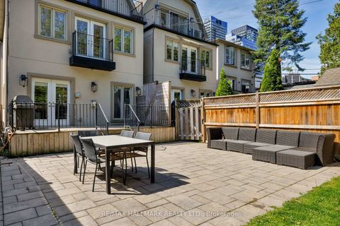 Photo 46 at 194 Erskine Avenue, Mount Pleasant East, Toronto