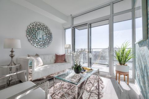 Photo 1 at 628 - 621 Sheppard Avenue E, Bayview Village, Toronto