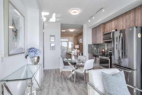 Photo 7 at 628 - 621 Sheppard Avenue E, Bayview Village, Toronto