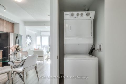 Photo 23 at 628 - 621 Sheppard Avenue E, Bayview Village, Toronto
