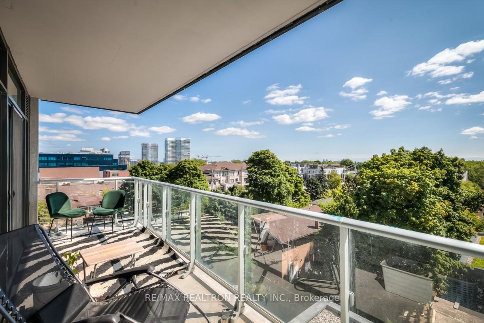 628 - 621 Sheppard Avenue E, Bayview Village, Toronto 