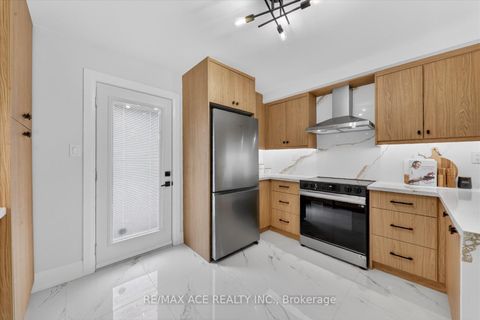 Photo 9 at 38 Pelham Avenue, Pellam Park, Toronto