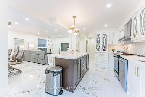 Photo 3 at 311 Conley Street, Lakeview Estates, Vaughan