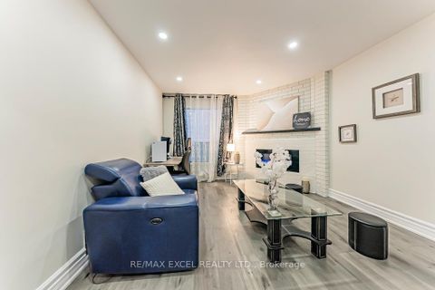 Photo 8 at 311 Conley Street, Lakeview Estates, Vaughan