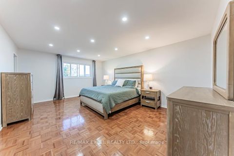 Photo 14 at 311 Conley Street, Lakeview Estates, Vaughan