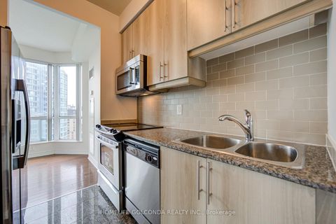 Photo 3 at 1803 - 18 Holmes Avenue, Willowdale East, Toronto