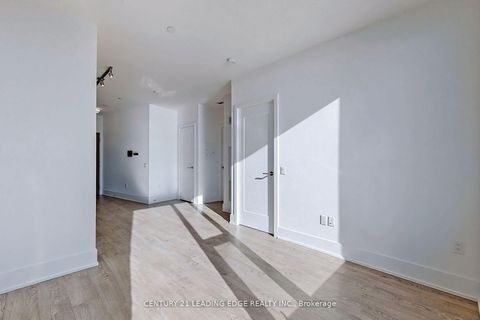 Photo 6 at 5008 - 10 York Street, Waterfront Communities C1, Toronto