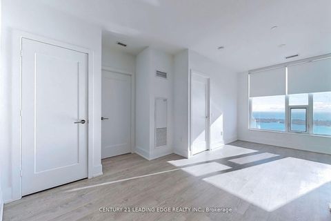 Photo 8 at 5008 - 10 York Street, Waterfront Communities C1, Toronto