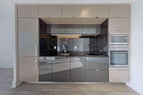 Photo 9 at 5008 - 10 York Street, Waterfront Communities C1, Toronto