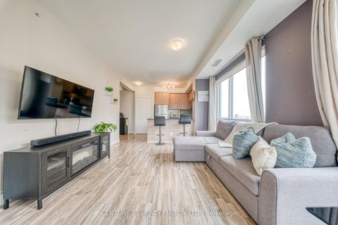 Photo 11 at 802 - 840 Queens Plate Drive, Clairville, Toronto