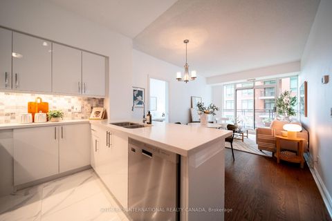 Photo 3 at 809 - 319 Merton Street, Mount Pleasant West, Toronto