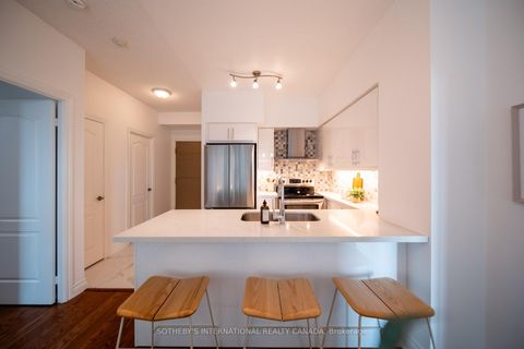 Photo 4 at 809 - 319 Merton Street, Mount Pleasant West, Toronto