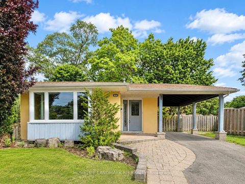 Photo 1 at 67 Grove Park Crescent, Don Valley Village, Toronto