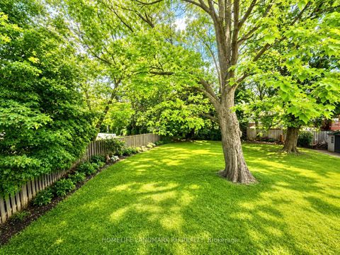 Photo 21 at 67 Grove Park Crescent, Don Valley Village, Toronto