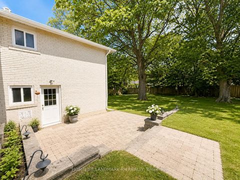 Photo 26 at 67 Grove Park Crescent, Don Valley Village, Toronto