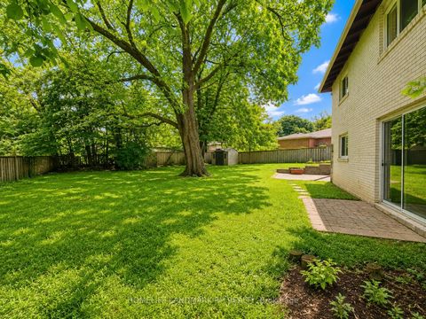 Photo 37 at 67 Grove Park Crescent, Don Valley Village, Toronto