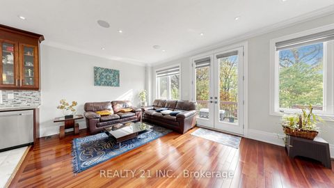 Photo 7 at 3 Stinson Circle, Parkview, Toronto
