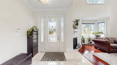 Photo 14 at 3 Stinson Circle, Parkview, Toronto