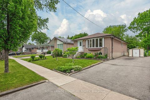Photo 1 at 44 Rowallan Drive, West Hill, Toronto